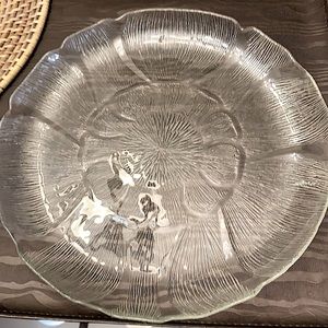 Standard size floral etched serving plate, cake plate